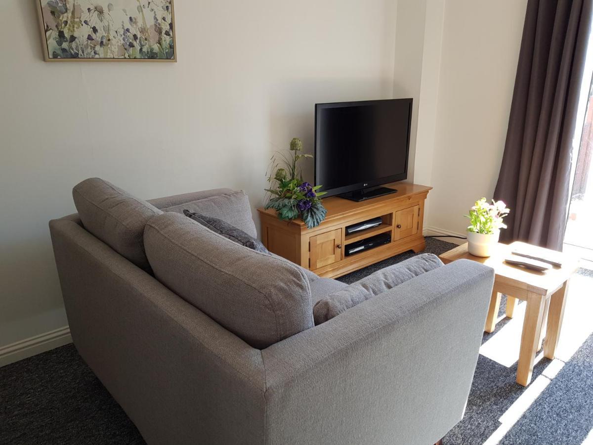 Charming 2-Bed House In Torquay Villa ภายนอก รูปภาพ