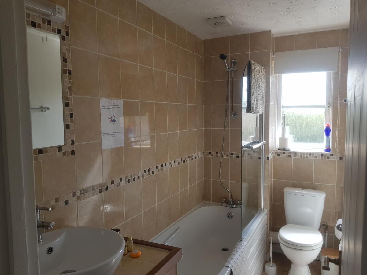 Charming 2-Bed House In Torquay Villa ภายนอก รูปภาพ