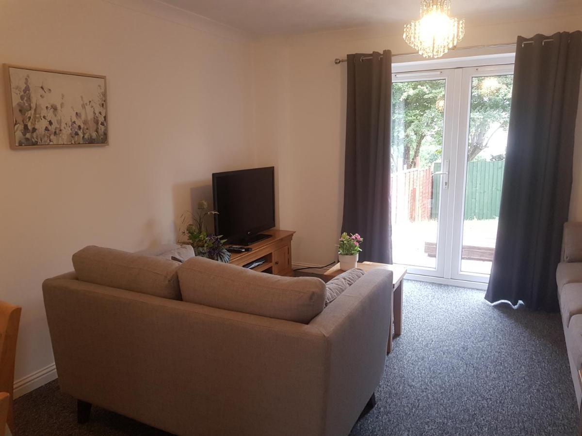 Charming 2-Bed House In Torquay Villa ภายนอก รูปภาพ