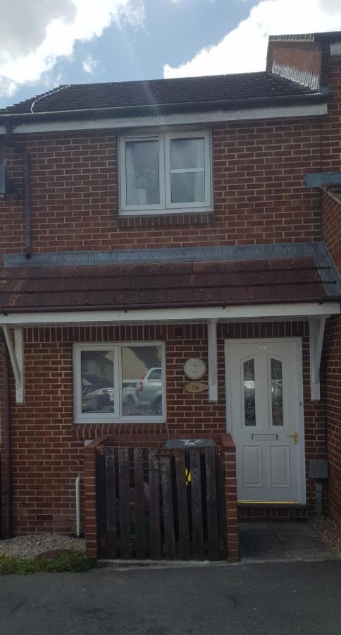 Charming 2-Bed House In Torquay Villa ภายนอก รูปภาพ